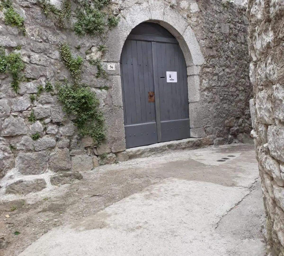 Hébergement de vacances Magnifique maison en coeur de Balazuc, proche plages ardèche France