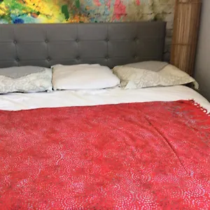 https://maison-en-provence-mazan.fr-provencehotel.com