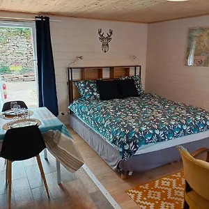 https://joli-studio-rosporden.inbrittany.com